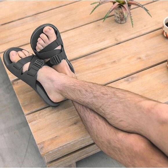 CHACO Mens Chillos Slide Recovery Sandal Black Sz 10 NWOB Travel Water